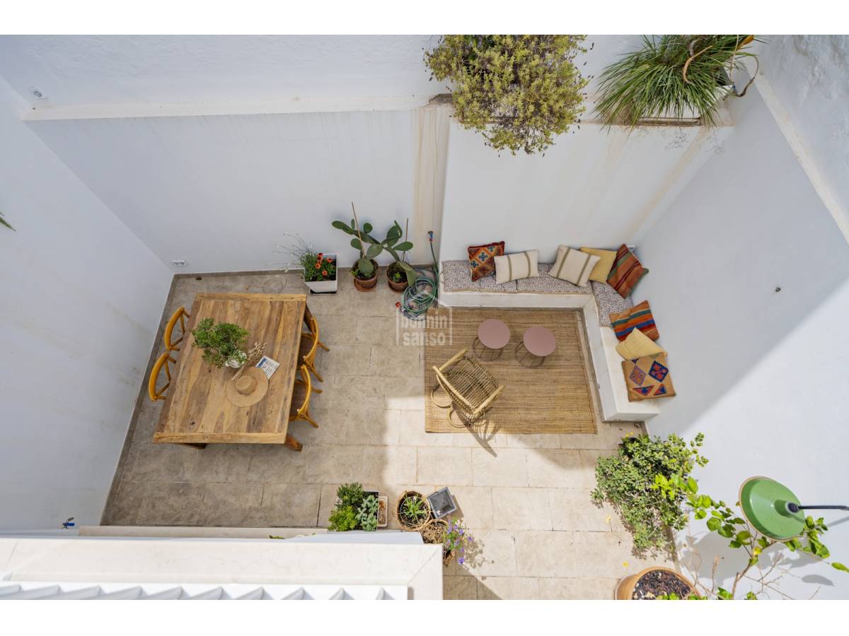 Radhus i Alaior, Menorca, Spanien 4 sovrum, 344 kvm. Nr. 182680