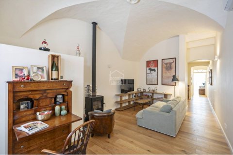 Radhus till salu i Alaior, Menorca, Spanien 4 sovrum, 344 kvm. Nr. 182680 - foto 3