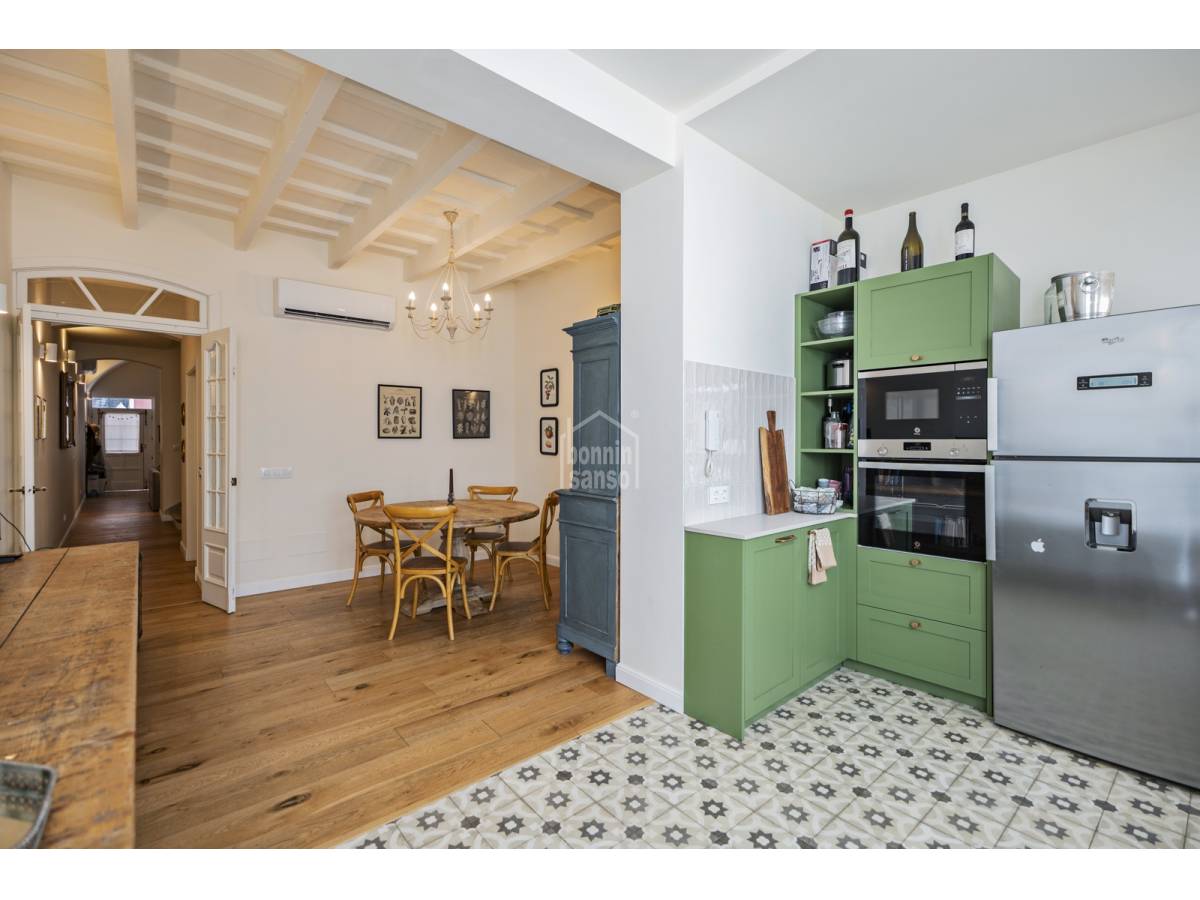 Radhus i Alaior, Menorca, Spanien 4 sovrum, 344 kvm. Nr. 182680