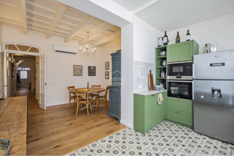Radhus till salu i Alaior, Menorca, Spanien 4 sovrum, 344 kvm. Nr. 182680 - foto 6