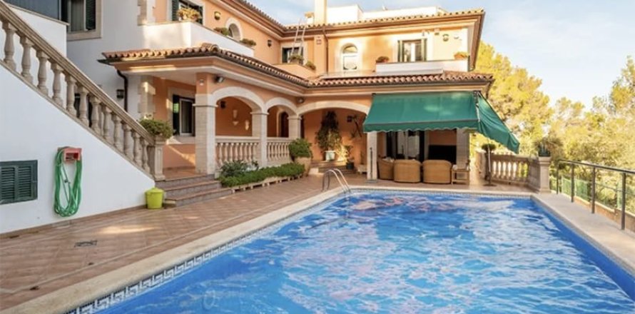 Villa à Mallorca, Espagne 6 chambres, 639 m2 No. 143941