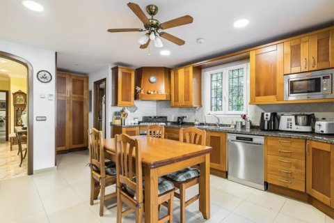 Villa à vendre à Mallorca, Espagne, 6 chambres, 639 m2 No. 143941 - photo 29