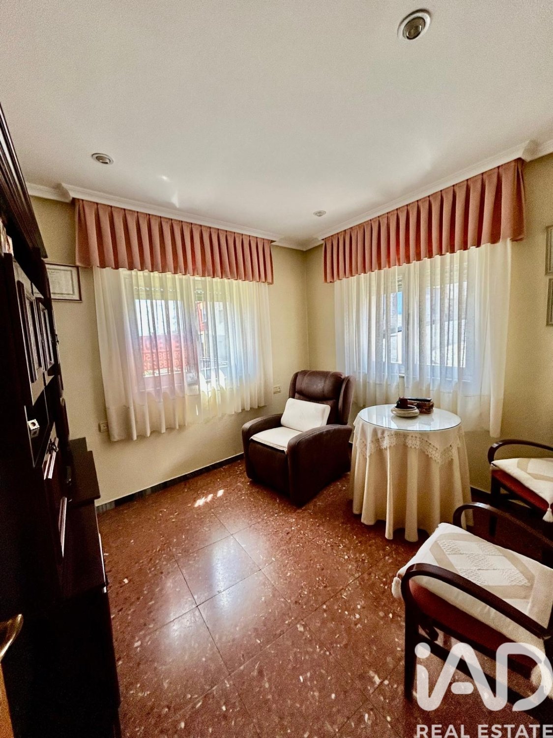Casa a La Baneza, Leon, Spagna 3 camere da letto, 252 mq. N° 184805