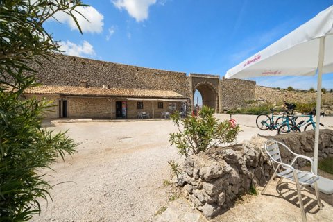 Villa en venta en Escorca, Mallorca, España 5 dormitorios, 1062 m2 No. 143430 - foto 1