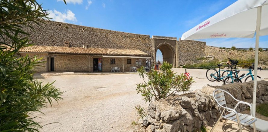 Villa en Escorca, Mallorca, España 5 dormitorios, 1062 m2 No. 143430