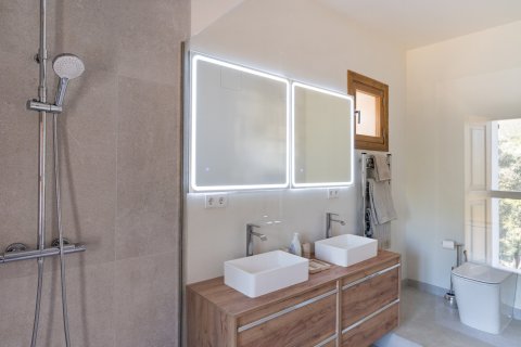Villa en venta en Mallorca, España 6 dormitorios, 629 m2 No. 143426 - foto 18
