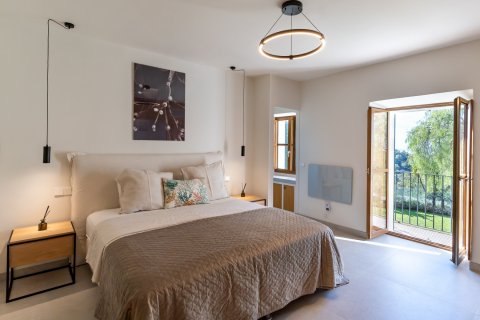 Villa en venta en Mallorca, España 6 dormitorios, 629 m2 No. 143426 - foto 16
