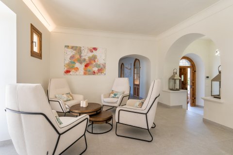 Villa en venta en Mallorca, España 6 dormitorios, 629 m2 No. 143426 - foto 8