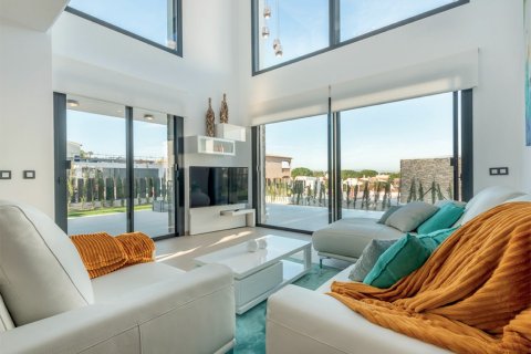 Villa en venta en Colonia De Sant Pere, Mallorca, España 3 dormitorios, 369 m2 No. 143429 - foto 6