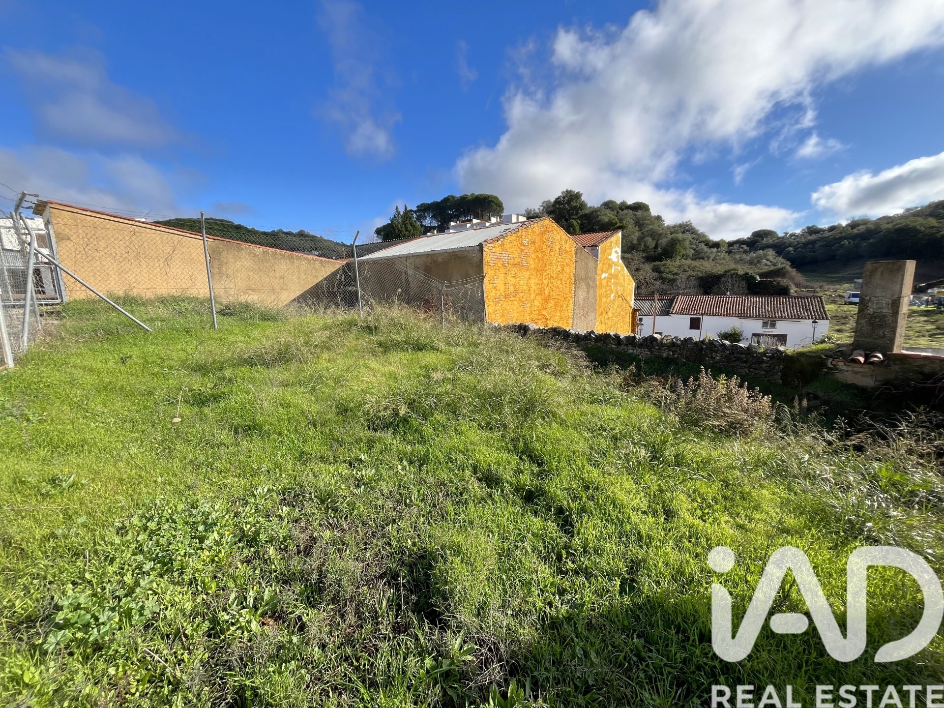 Land plot à Galaroza, Huelva, Espagne 132 m2 No. 185402