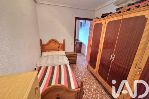 Apartamento en venta en Sax, Alicante, España 4 dormitorios, 112 m2 No. 185406 - foto 10
