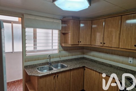 Apartamento en venta en Sax, Alicante, España 4 dormitorios, 112 m2 No. 185406 - foto 8