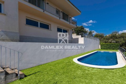 Huvila Platja D'aro, Girona, Espanja 3 makuuhuonetta, 300 m2 No. 176993