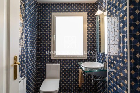 Huvila myytävänä Platja D'aro, Girona, Espanja, 3 makuuhuonetta, 300 m2 No. 176993 - kuva 22