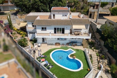 Willa w Lloret de Mar, Girona, Hiszpania 5 sypialni, 250 mkw. nr 176994 – zdjęcie 3