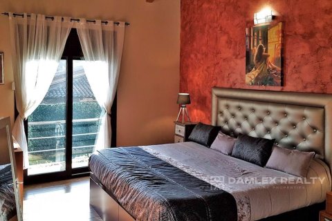 Dom w Santa Cristina d'Aro, Girona, Hiszpania 4 sypialnie, 507 mkw. nr 176992 – zdjęcie 18