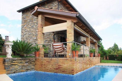 Dom w Santa Cristina d'Aro, Girona, Hiszpania 4 sypialnie, 507 mkw. nr 176992 – zdjęcie 2