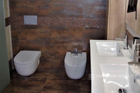 Dom w Santa Cristina d'Aro, Girona, Hiszpania 4 sypialnie, 507 mkw. nr 176992 – zdjęcie 14