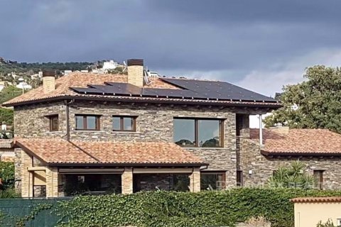Dom w Santa Cristina d'Aro, Girona, Hiszpania 4 sypialnie, 507 mkw. nr 176992 – zdjęcie 29