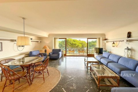 Huoneisto myytävänä Calonge, Girona, Espanja, 5 makuuhuonetta, 261 m2 No. 176995 - kuva 18