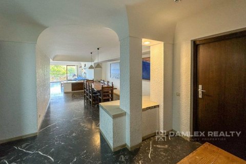 Huoneisto myytävänä Calonge, Girona, Espanja, 5 makuuhuonetta, 261 m2 No. 176995 - kuva 29