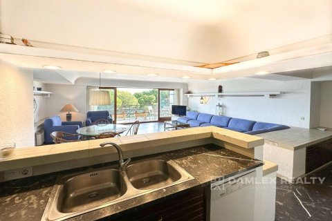 Huoneisto myytävänä Calonge, Girona, Espanja, 5 makuuhuonetta, 261 m2 No. 176995 - kuva 23
