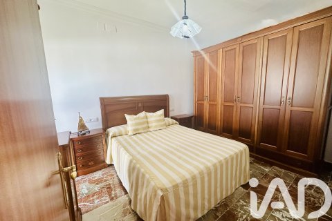 Townhouse for sale in Guillena, Seville, Spain 3 bedrooms, 94 sq.m. No. 188336 - photo 15