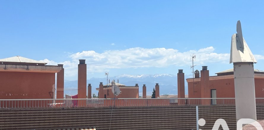 Appartamento a Santa Fe, Granada, Spagna 2 camere da letto, 74 mq. N° 188338
