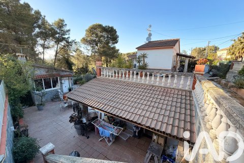 House for sale in Olivella, Barcelona, Spain 3 bedrooms, 144 sq.m. No. 188332 - photo 11