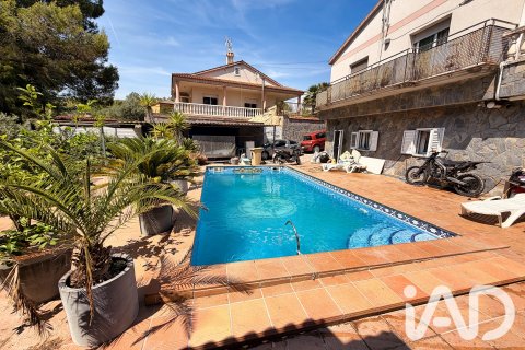 House for sale in Olivella, Barcelona, Spain 3 bedrooms, 144 sq.m. No. 188332 - photo 6