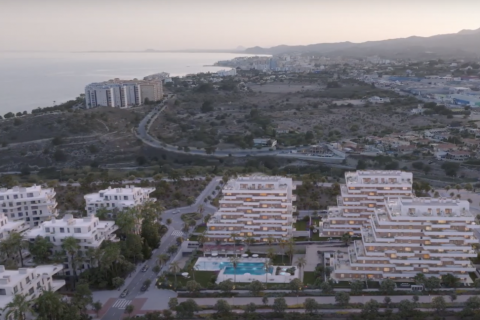 Apartamento en venta en Villajoyosa, Alicante, España 3 dormitorios, 82 m2 No. 173599 - foto 3