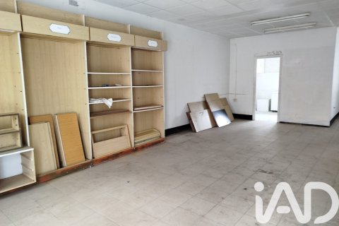 House à vendre à Fene, A Coruna, Espagne, 454 m2 No. 188127 - photo 17