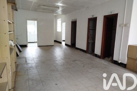 House à vendre à Fene, A Coruna, Espagne, 454 m2 No. 188127 - photo 20