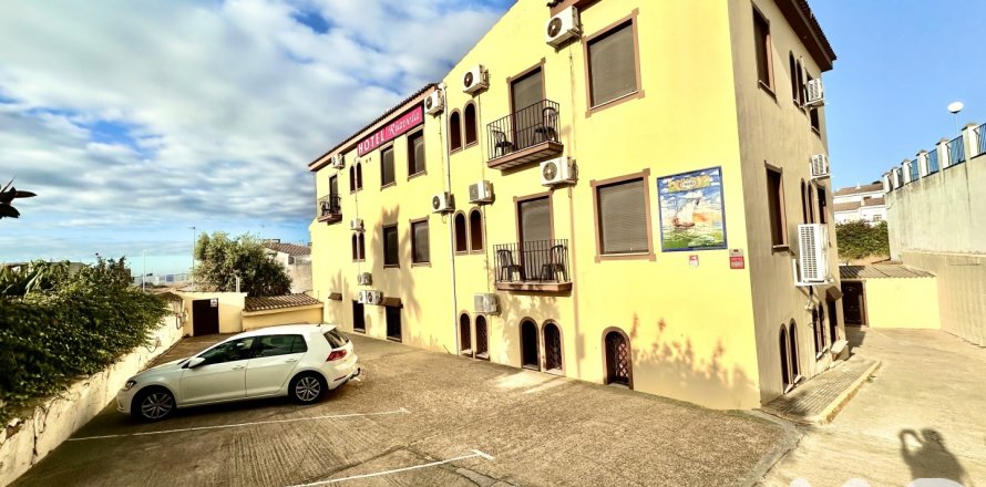 Albergo a Ayamonte, Huelva, Spagna 25 camere da letto, 870 mq. N° 188130