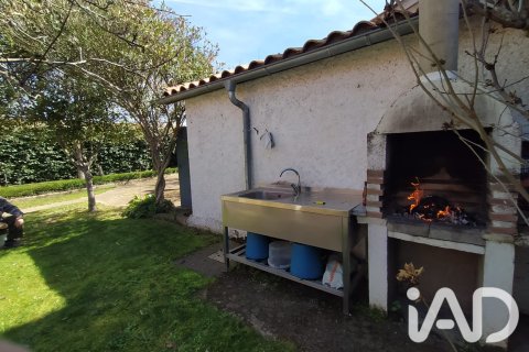 Villa for sale in Salamanca, Spain 3 bedrooms, 105 sq.m. No. 188129 - photo 8