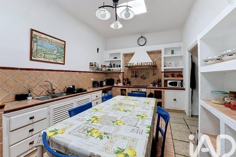 House à vendre à Algeciras, Cadiz, Espagne, 5 chambres, 973 m2 No. 188124 - photo 9