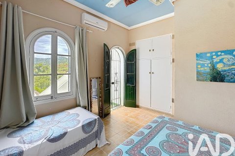House à vendre à Algeciras, Cadiz, Espagne, 5 chambres, 973 m2 No. 188124 - photo 17