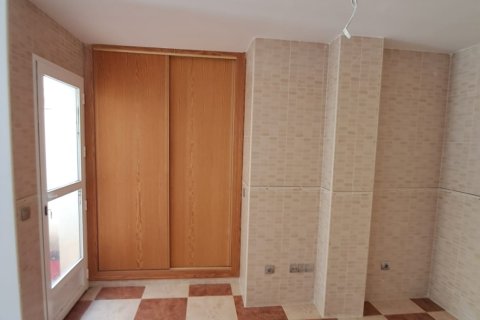 Apartment for sale in Lorca, Murcia, Spain 3 bedrooms, 150 sq.m. No. 185746 - photo 10