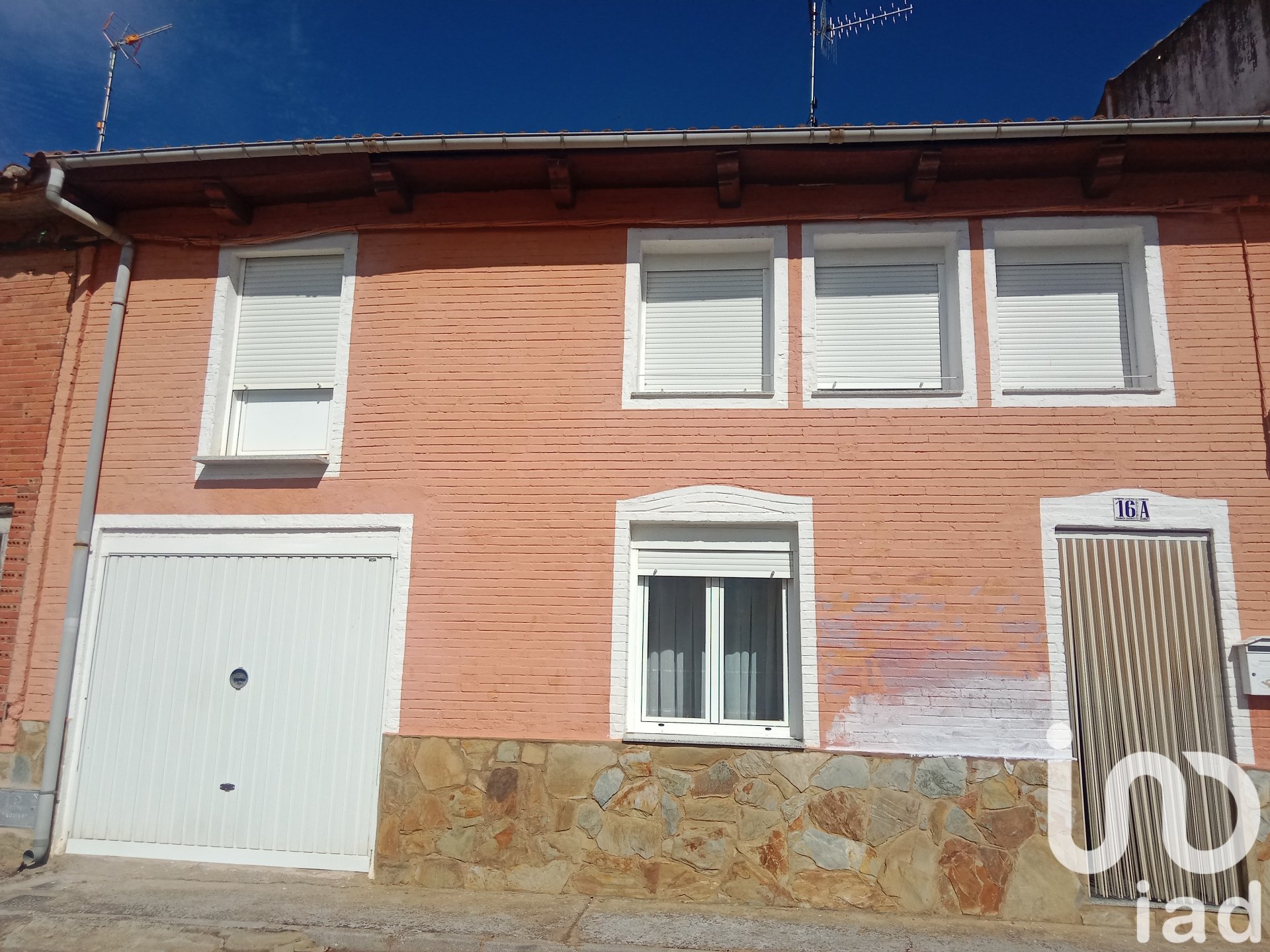 Hus i Leon, Spanien 6 sovrum, 288 kvm. Nr. 185744