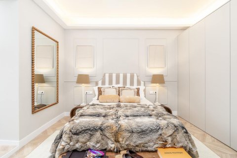 Apartamento en venta en Barcelona, España 3 dormitorios, 94 m2 No. 182381 - foto 20