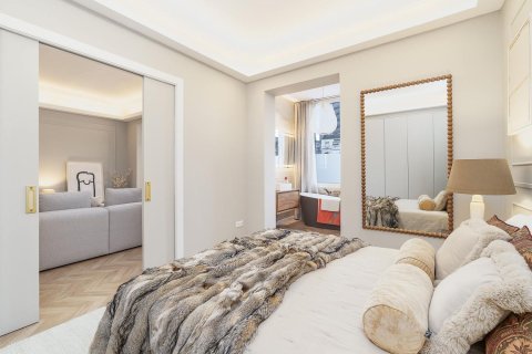 Apartamento en venta en Barcelona, España 3 dormitorios, 94 m2 No. 182381 - foto 19