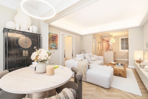 Apartamento en venta en Barcelona, España 3 dormitorios, 94 m2 No. 182381 - foto 14