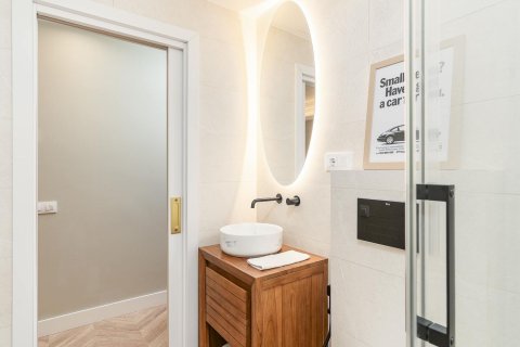 Apartamento en venta en Barcelona, España 3 dormitorios, 94 m2 No. 182381 - foto 30