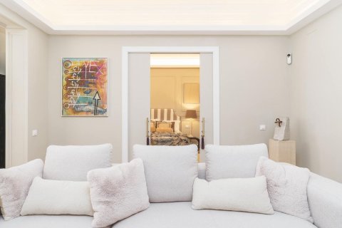 Apartamento en venta en Barcelona, España 3 dormitorios, 94 m2 No. 182381 - foto 16