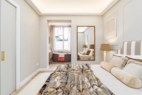 Apartamento en venta en Barcelona, España 3 dormitorios, 94 m2 No. 182381 - foto 18
