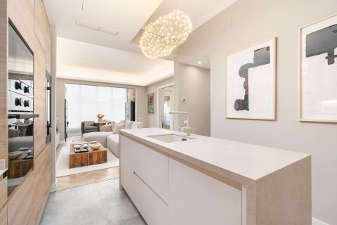 Apartamento en venta en Barcelona, España 3 dormitorios, 94 m2 No. 182381 - foto 7