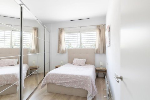 Продажа квартиры в Барселона, Испания 1 спальня, 70м2 №182386 - фото 15