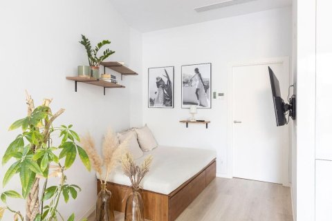 Продажа квартиры в Барселона, Испания 1 спальня, 70м2 №182386 - фото 11