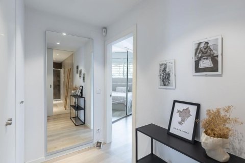 Продажа квартиры в Барселона, Испания 1 спальня, 70м2 №182386 - фото 19