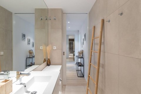 Продажа квартиры в Барселона, Испания 1 спальня, 70м2 №182386 - фото 23